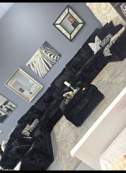 ✨️XL Sectional Sofas✨️ Furniture Queen Bedrooms, Dining Avail