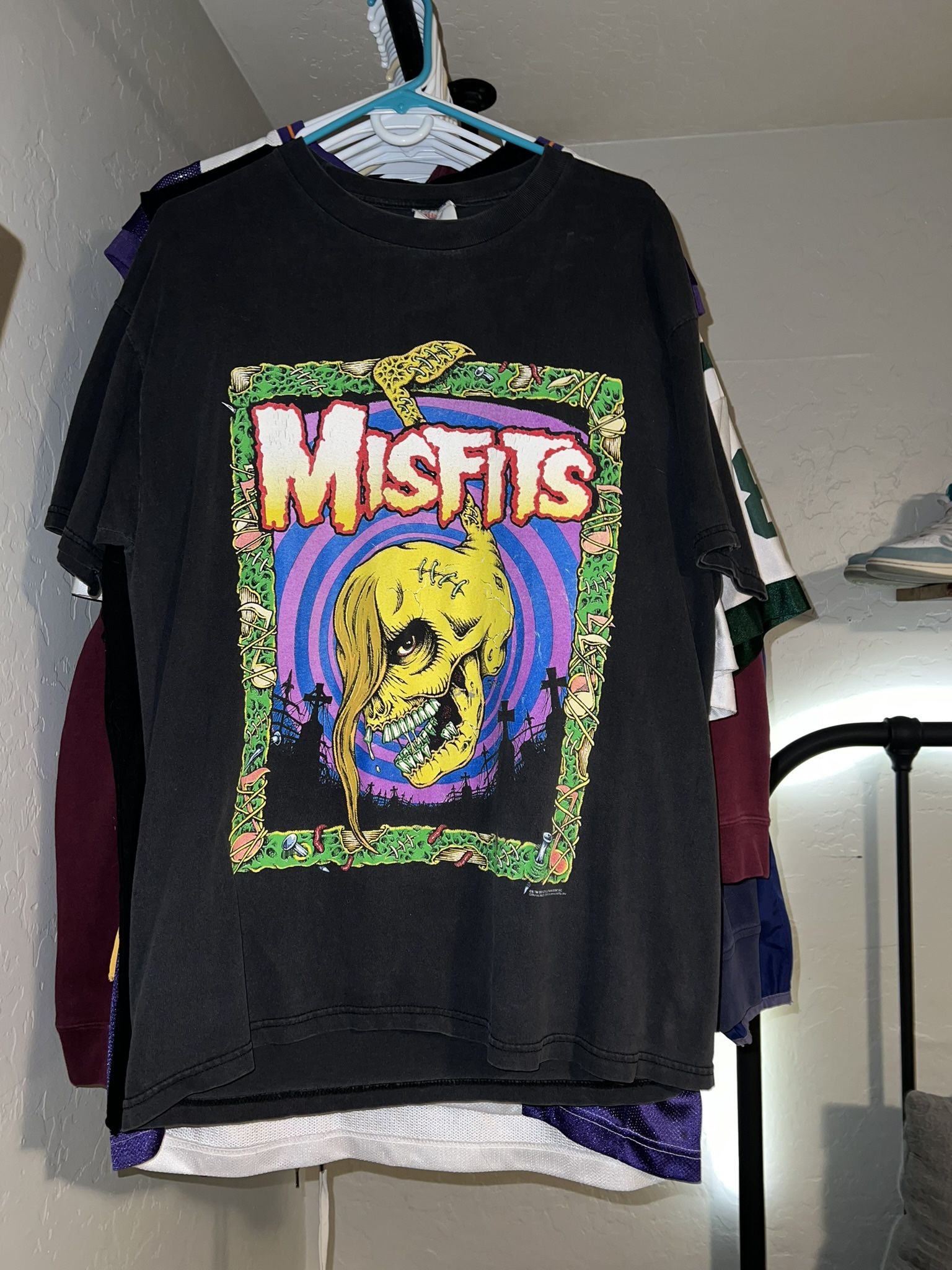 Vintage Misfits Tee Size Medium 25th Anniversary