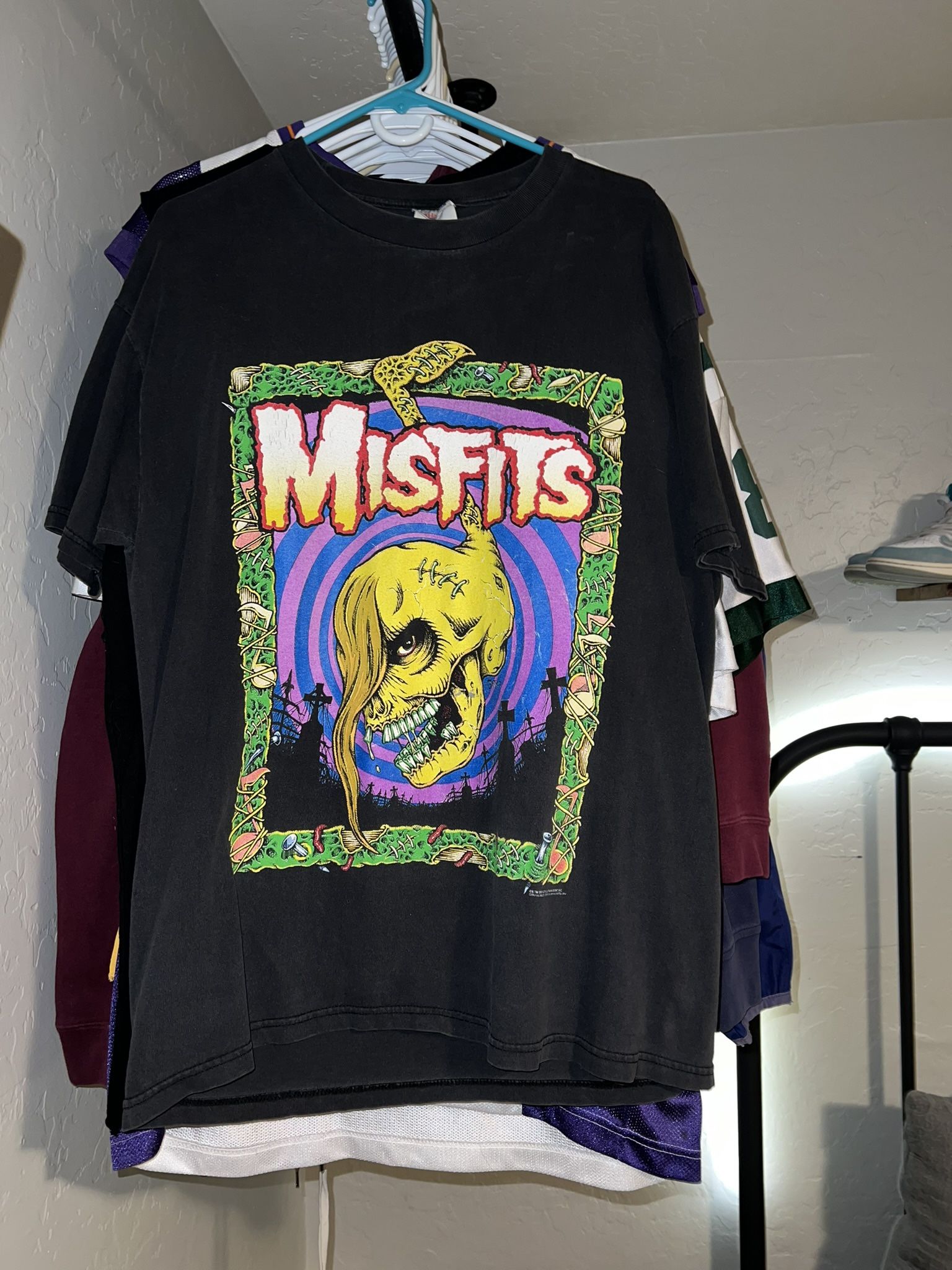 Vintage Misfits Tee Size Medium 25th Anniversary  