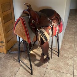 15” Roping Saddle W/Real Sheepskin