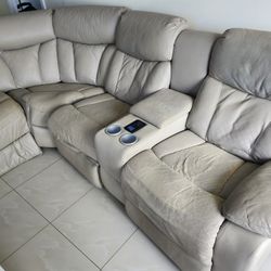 6-Seat Sectional Sofa – 2 Recliners + Queen-Size Sleeper!