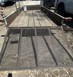 Trailer carrier