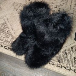  Fuzzy Boots 7.5
