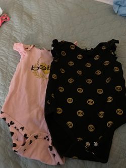 Baby onesies 6months