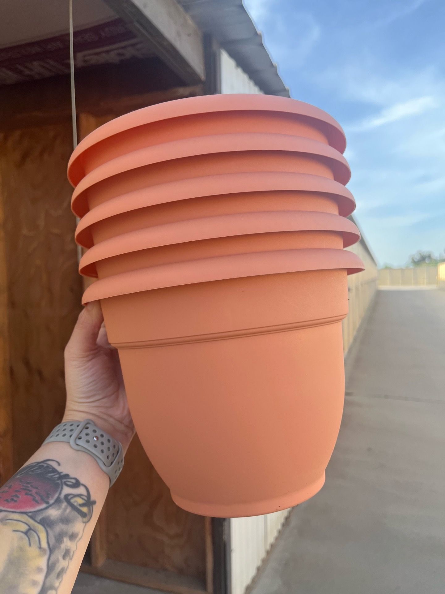 Bloem - Muted Terra Cotta Planter 8” Resin