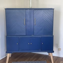 Multipurpose Cabinet For Trade