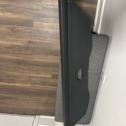 Cubierta retráctil de maletero Mercedes-Benz GLB / GLA (A(contact info removed))