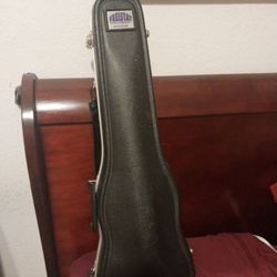    Violin Trumpet Univox Keyboard Cases