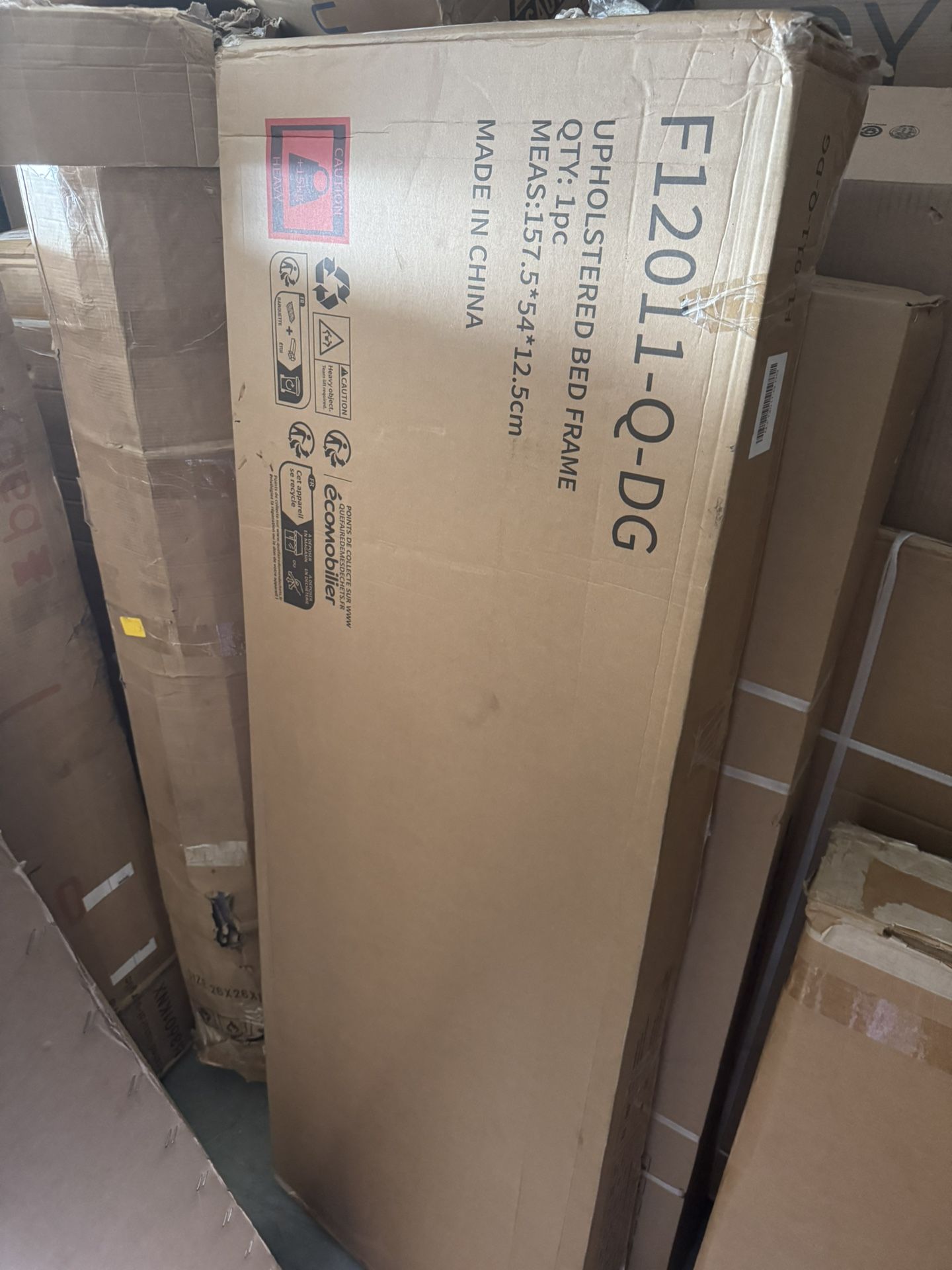 Bed Frame Queen Size, Queen Bed Frame with Headboard Queen Platform Bed Frame...