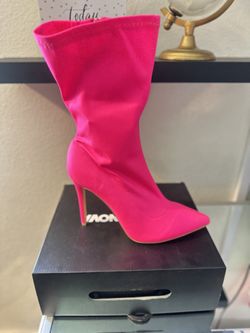 Fashion Nova - Bootie - Neon Pink