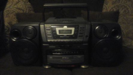 JVC BOOMBOX