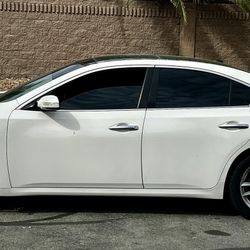 2010 Nissan Maxima