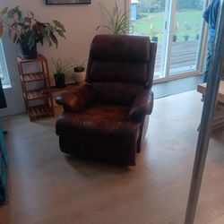 Swivel Recliner Chair