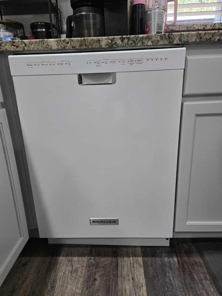 Need GoneASAP!! $100 Kitchen Aid DISHWASHER