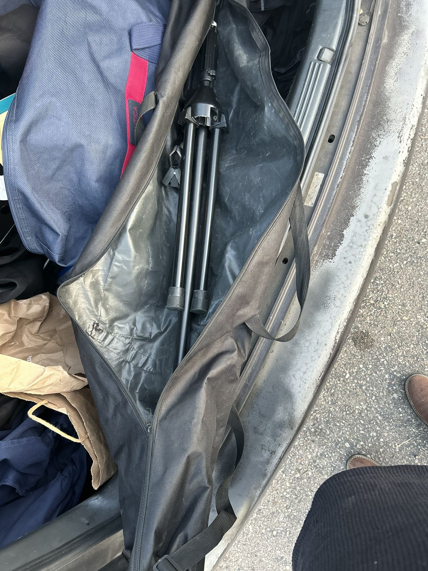 SHURE SM 58 MIC $ 90 / Heavy Duty DR Tripod Mic Stand $100/ Light Wieght Mic Stand $35 / Advantage Live Wire All Black Cord 25 Footer $60/