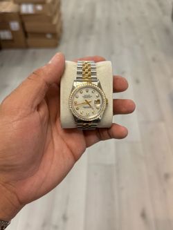 Rolex Datejust 16233 36mm MOP Diamond Dial Diamond Bezel 18K Yellow Gold Steel