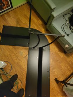 Computer desk (free)