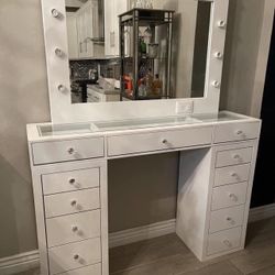 Vanity Set