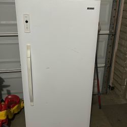 Upright Freezer 