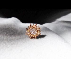 Sun stud earring- 7mm diamond stud- 14k solid gold- modern diamond studs- statement earring