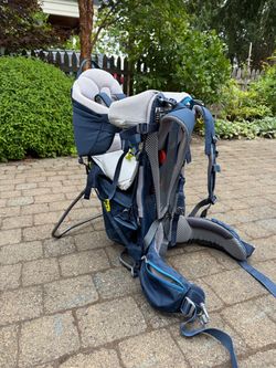 Deuter Kid Comfort Child Carrier – Great Condition