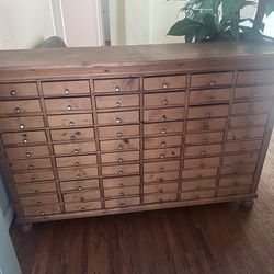 Apothecary drawer set