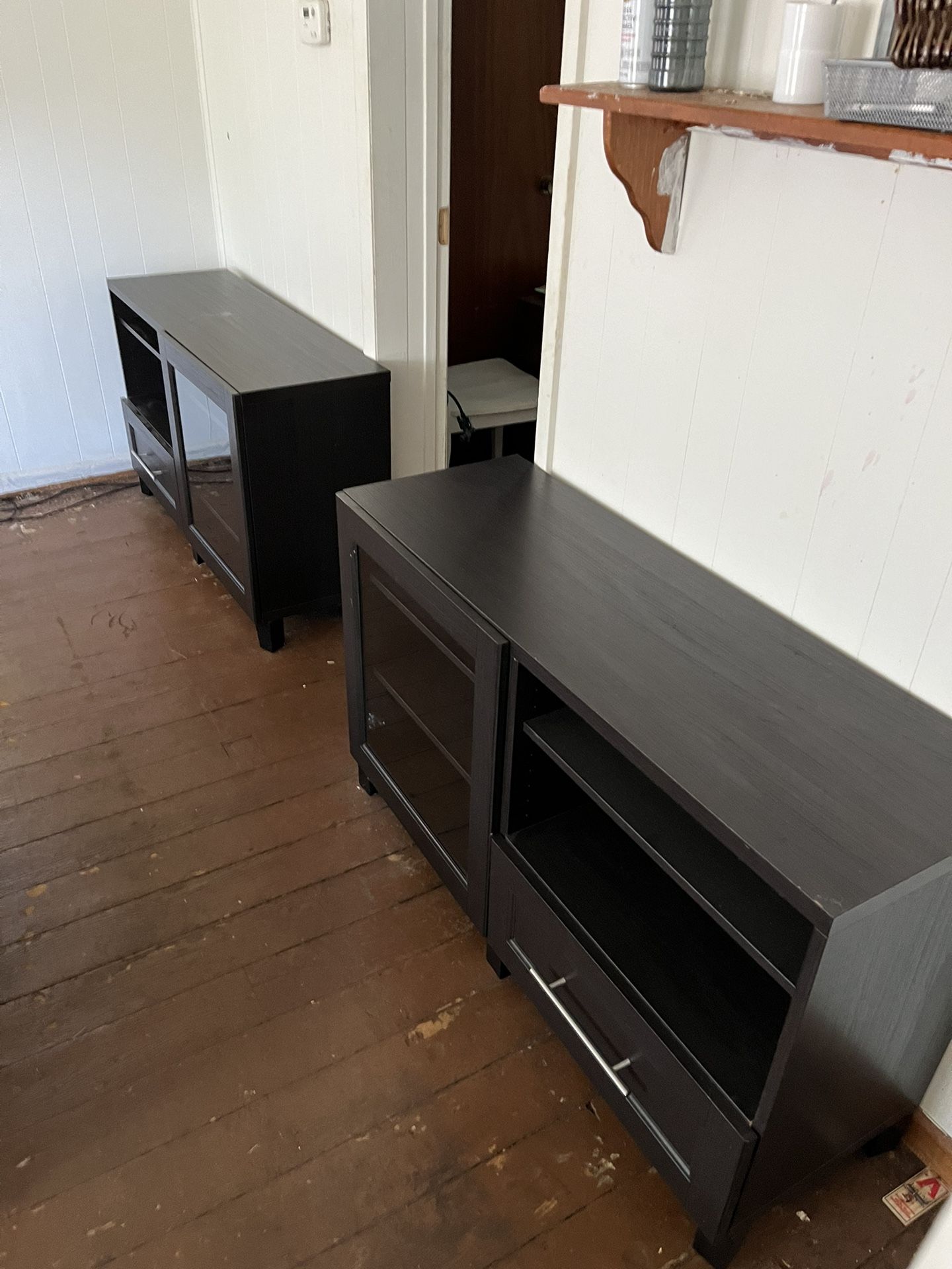 Credenza / Tv Stand /Matching Pair (2)