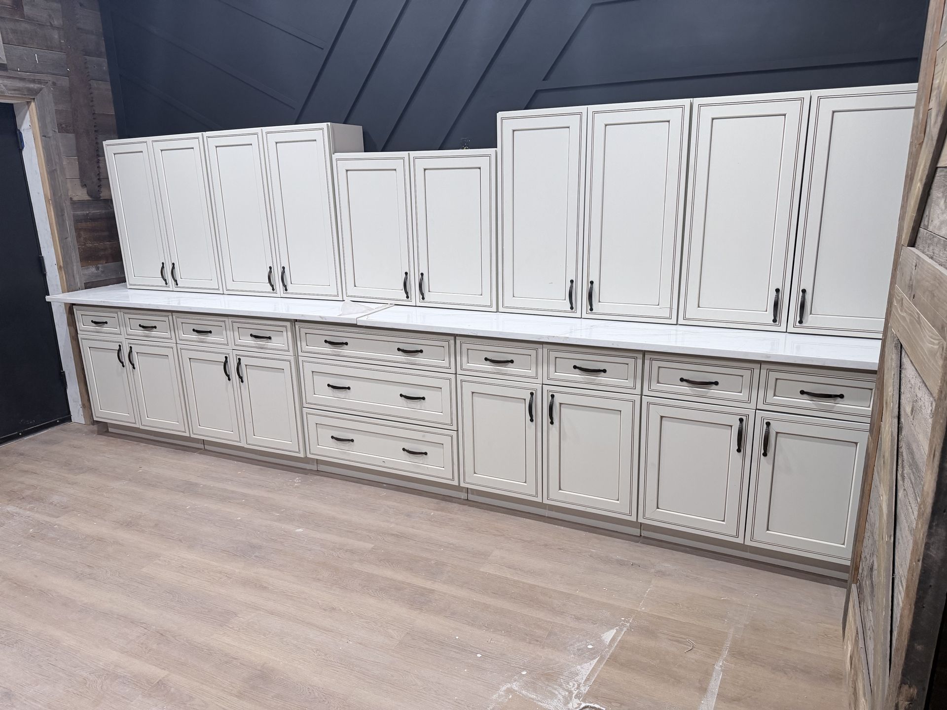 Kitchen cabinets for Sale in Chicago, IL - OfferUp