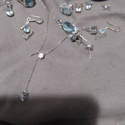 Wht. Gold Aquamarine Diamond Set