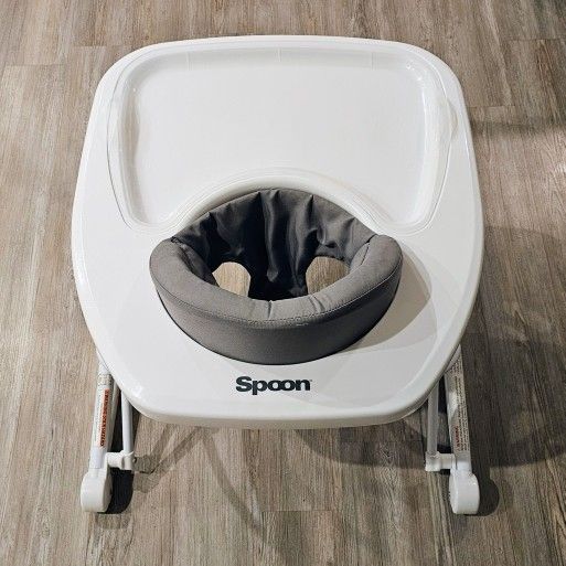 Joovy Spoon Baby Walker with removable tray and adjustable height
