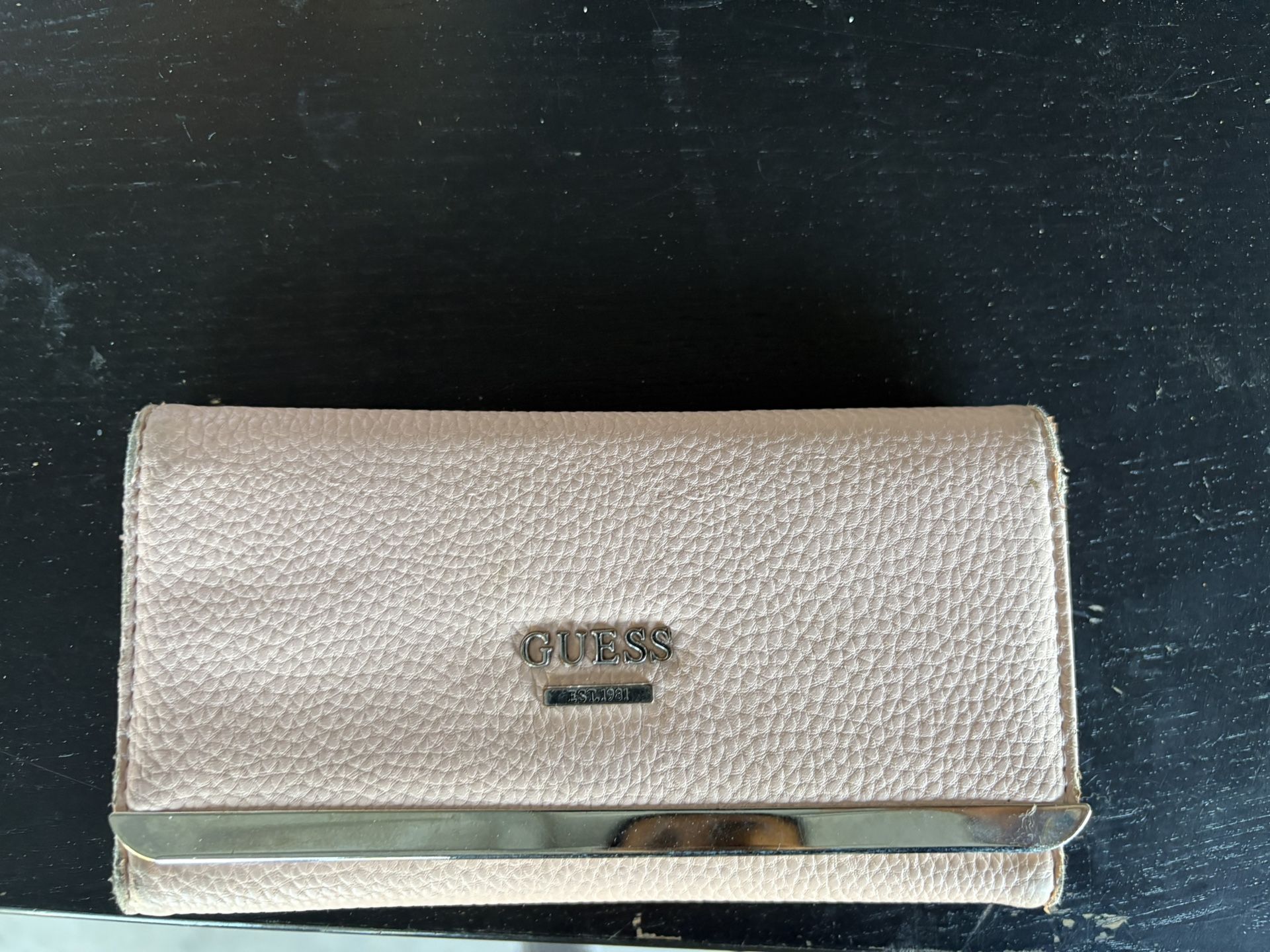 Guess Wallet
