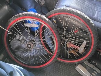 Bmx gt rims 36h complete 90% clean 90s $200