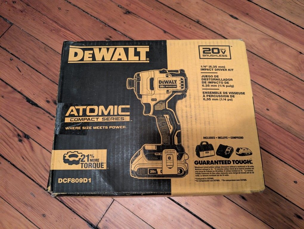 DeWalt Atomic 1/4" Impact Driver Kit
