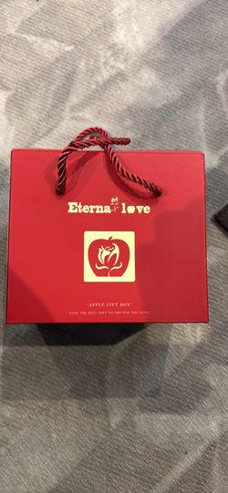 Eternal Love Apple Gift Box with Preserved Rose