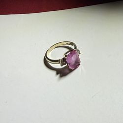 10K Yellow Gold Ring, Emerald-Cut Pink Gemstone, Size 7 Prong Setting