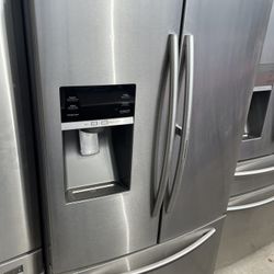 Samsung Beverage Door Fridge 