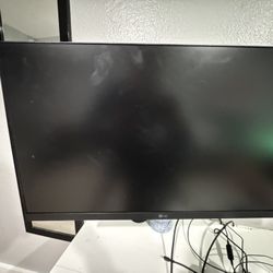 LG 27BN88Q-B Ergo Monitor (27”) w/ C-Clamp Adjustable Desk Arm