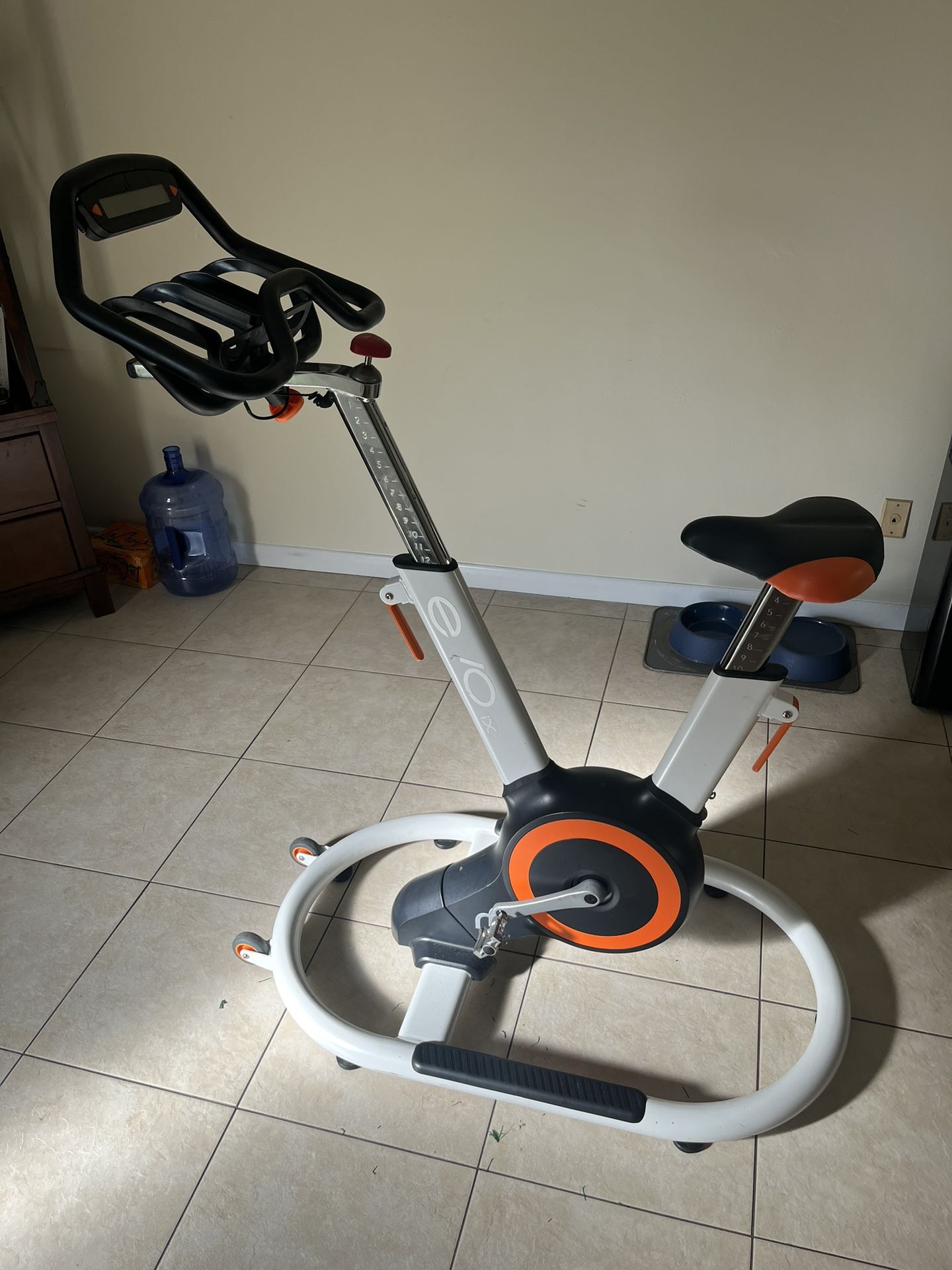 EVO IX Stationary Bike