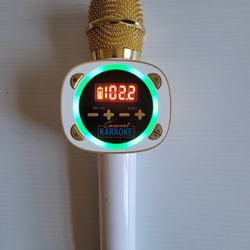 Official Carpool Singing Machine Karaoke The Mic Bluetooth Microphone for Cars.