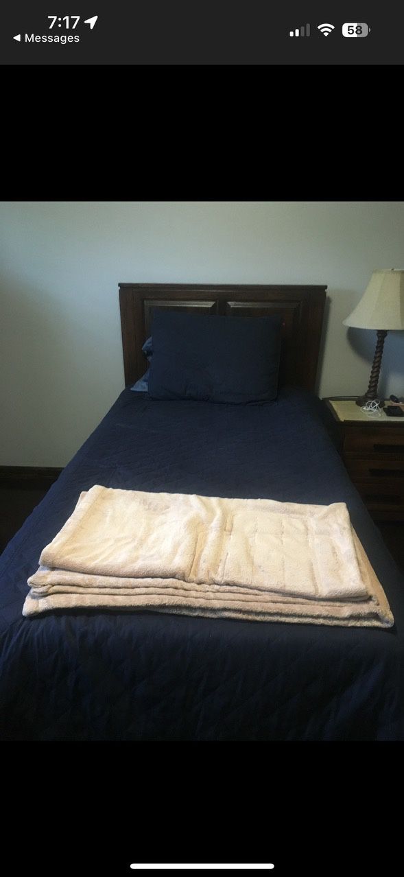 Amish Made Solid Wood Maple Twin Bed Frame