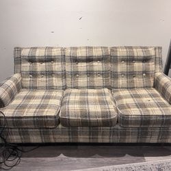 SMALL COUCH - MUST GO
