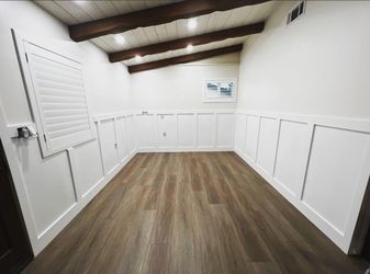 Vinyl Floor