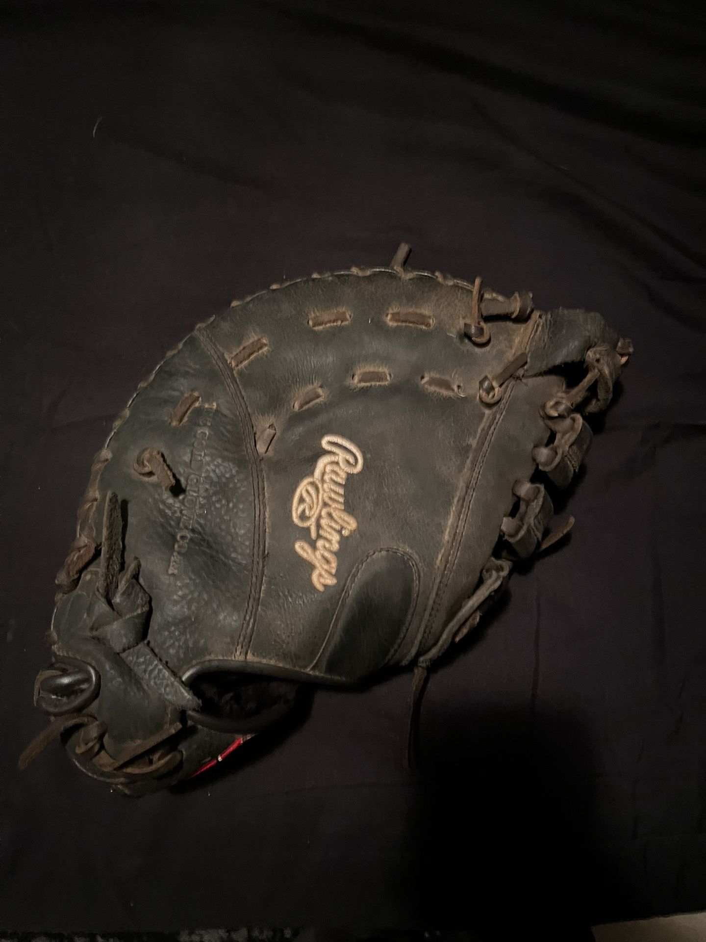 First base baseball glove