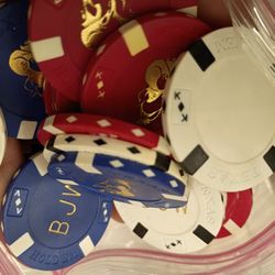 Gallon Bag of Clay Poker Chips – Huge Mixed Set – $20