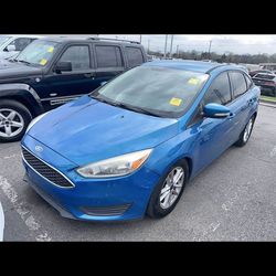 2016 Ford Focus · SE Sedan 4D