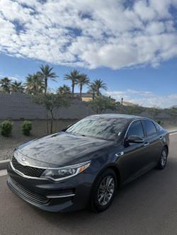 2016 KIA Optima