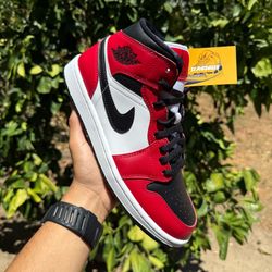 Jordan 1 Mid ‘Chicago Toe’ Men / Women Sizes Sneakers / Shoes