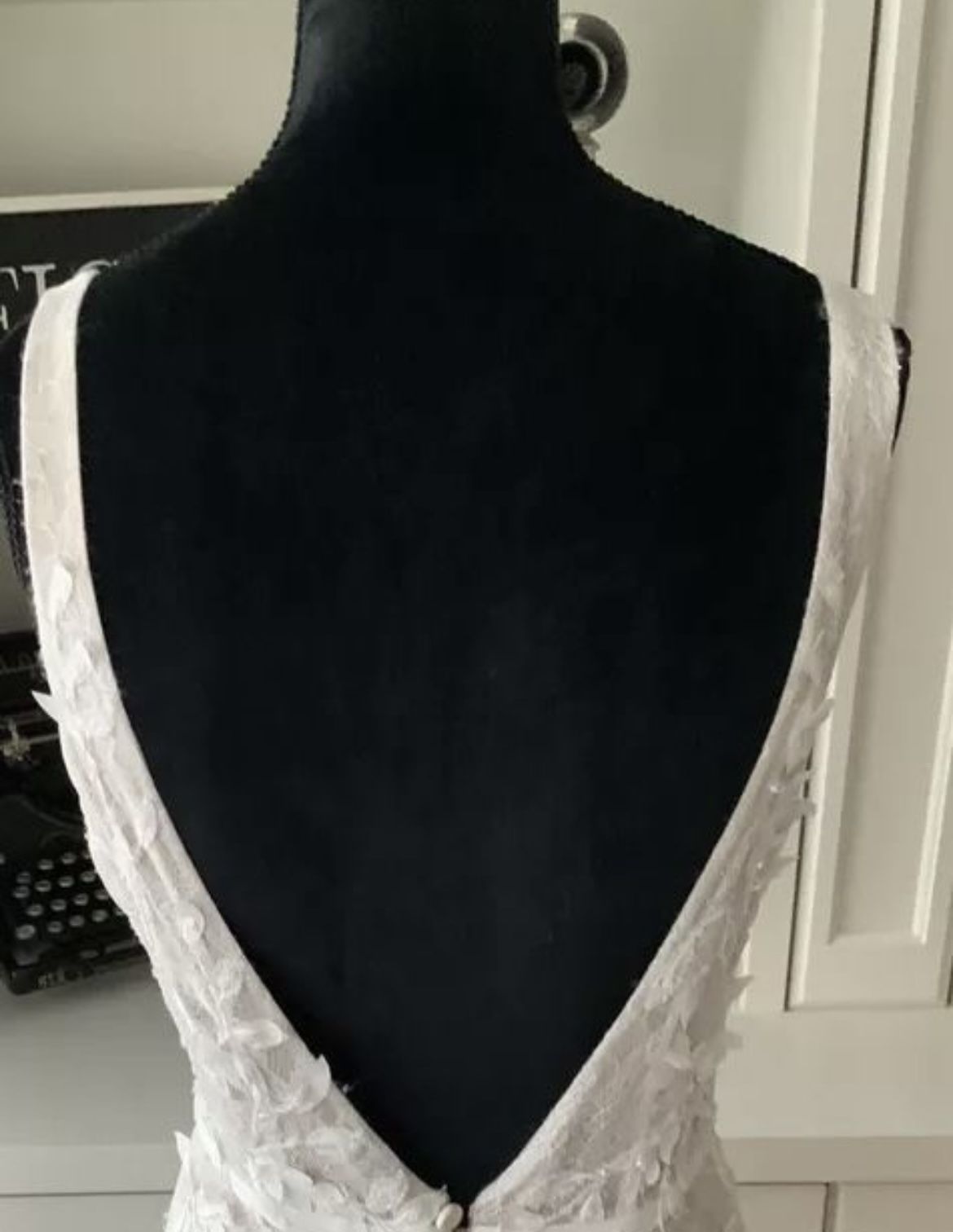Wedding dress Or anniversary 