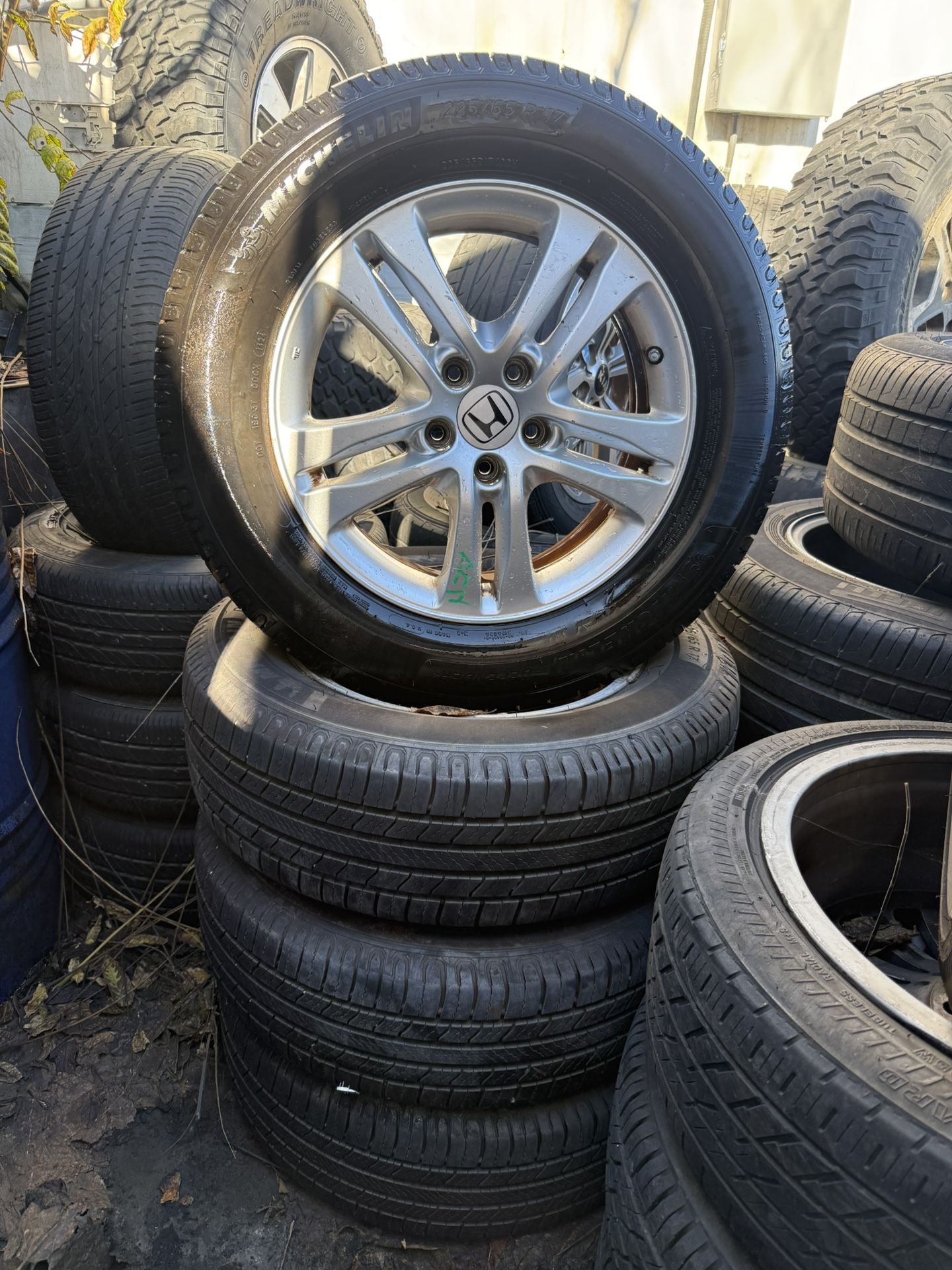 Honda Michelin Defender Set Of 4 Tires