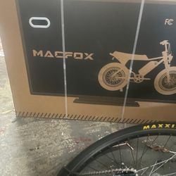 Macfox X7 Breann New In Box  